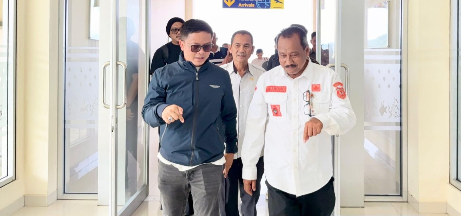 IMG_20250509_231757 Pemerintah Kabupaten Tana Tidung melakukan kunjungan kerja ke Kabupaten Banggai, Provinsi Sulawesi Tengah, dalam rangka studi tiru terkait pembentukan Perusahaan Perseroan Daerah (Perseroda) dan pengelolaan Participating Interest (PI)