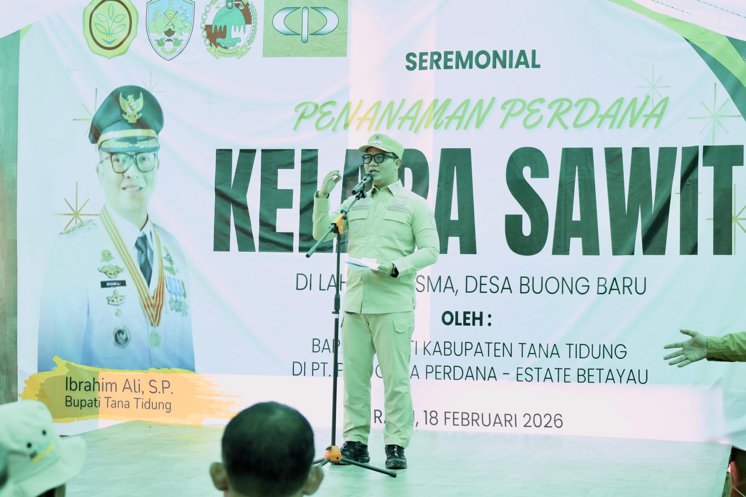 Bupati Ibrahim Ali Pimpin Penanaman Perdana Sawit Plasma di Desa Buong Baru