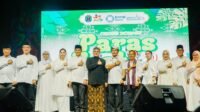 Gubernur Kaltara Dr. H. Zainal A. Paliwang, S.H.., M.Hum. membuka Pekan Kebudayaan Daerah dan Paras Fest 2026 yang dirangkaikan dengan peringatan Hari Ulang Tahun (HUT) ke-27 Kabupaten Nunukan di Lapangan Terbuka Publik Paras Perbatasan, Jumat (2/10/2026).